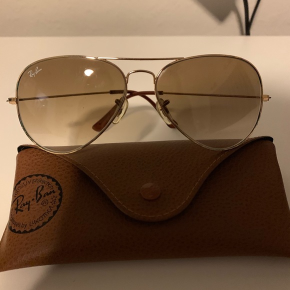 Brown Gradient Ray-Ban Aviators